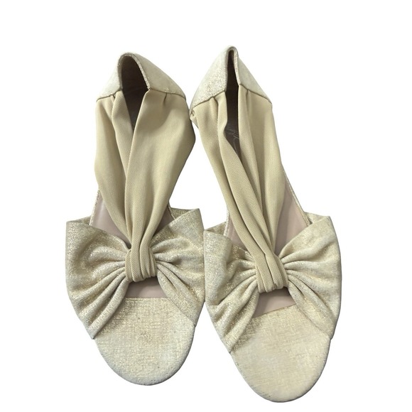 Donald Pliner Shoes - Donald Pliner Champagne‎ gold sandals knotted bow fabric size 8M